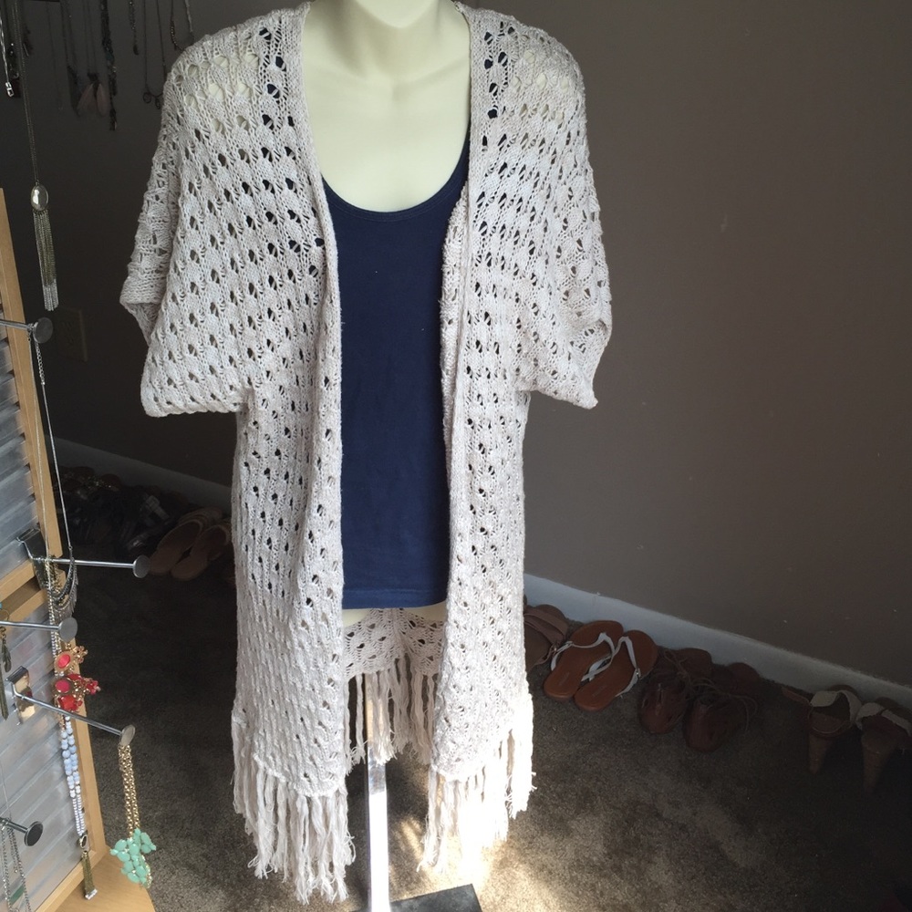 Cream Bethany mota cardigan